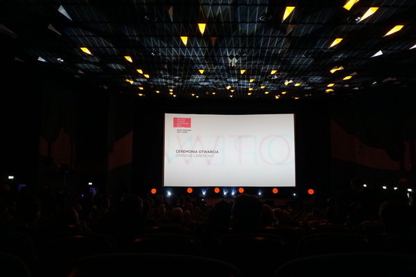 Maciej Jurkowski-Lukas - 1_61_KFF_Ceremonia_otwarcia_fot_Maciej_Jurkowski_Lukas.jpg